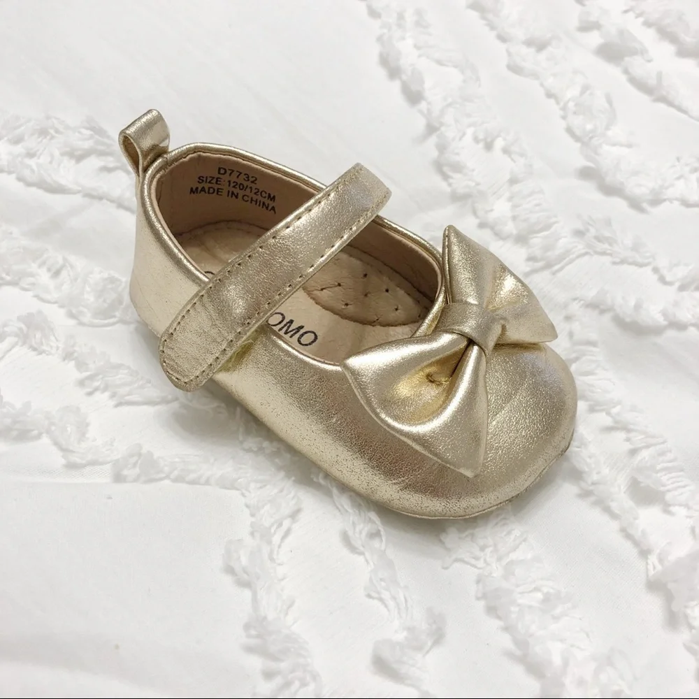 Baby Girls Soft Sole Leather Shoes T-Strap Mary Jane for Infant... SIZE 6-9m